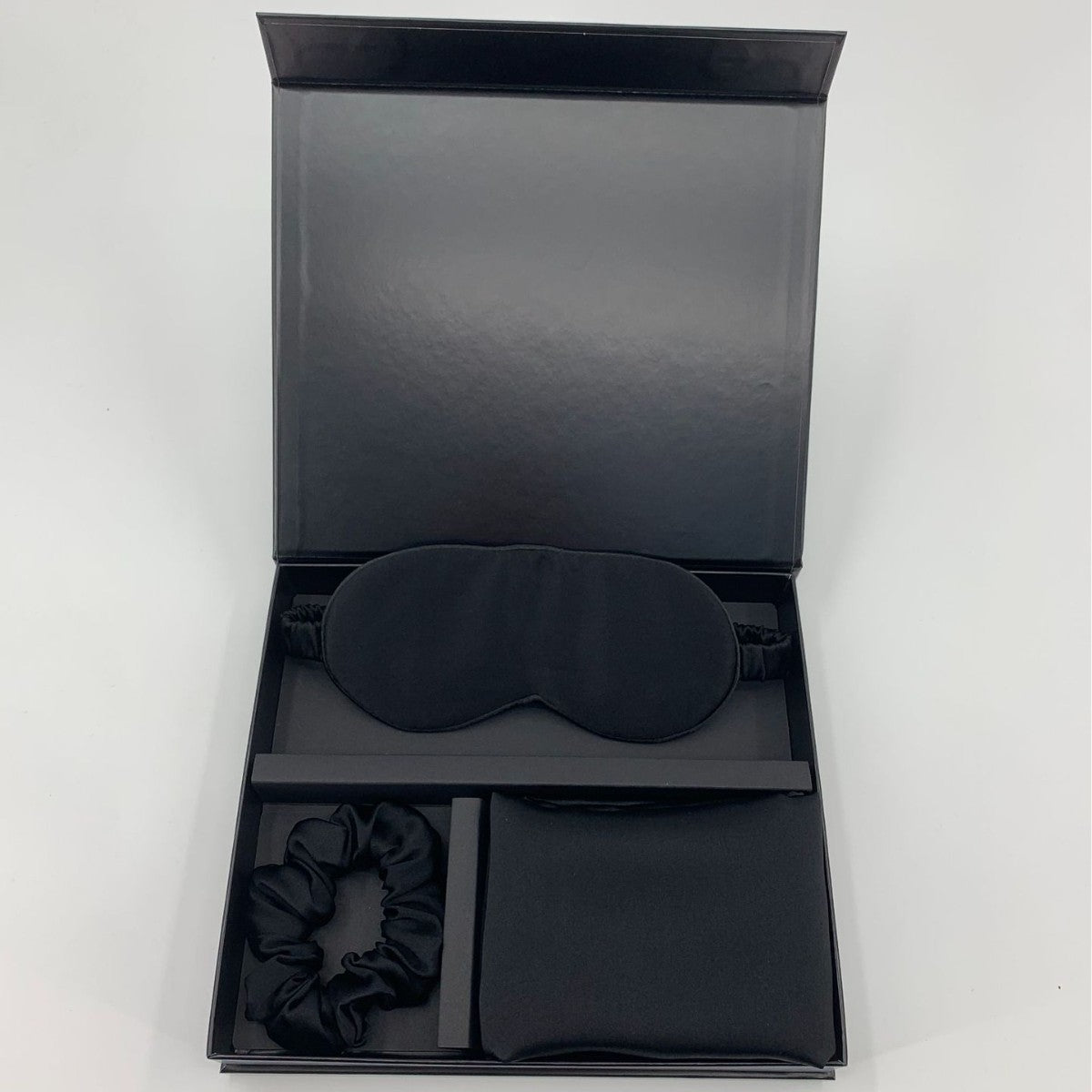 Luxury Mulberry Silk Gift Set – 3 or 4 Pieces, 19 Momme (SB67)