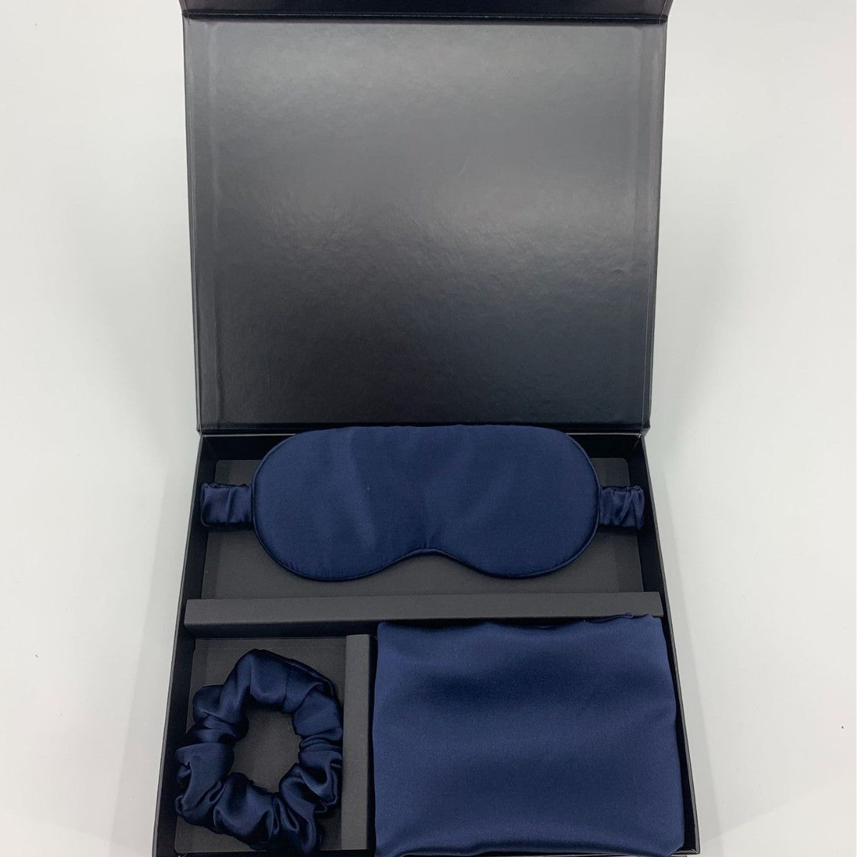 Luxury Mulberry Silk Gift Set – 3 or 4 Pieces, 19 Momme (SB67)