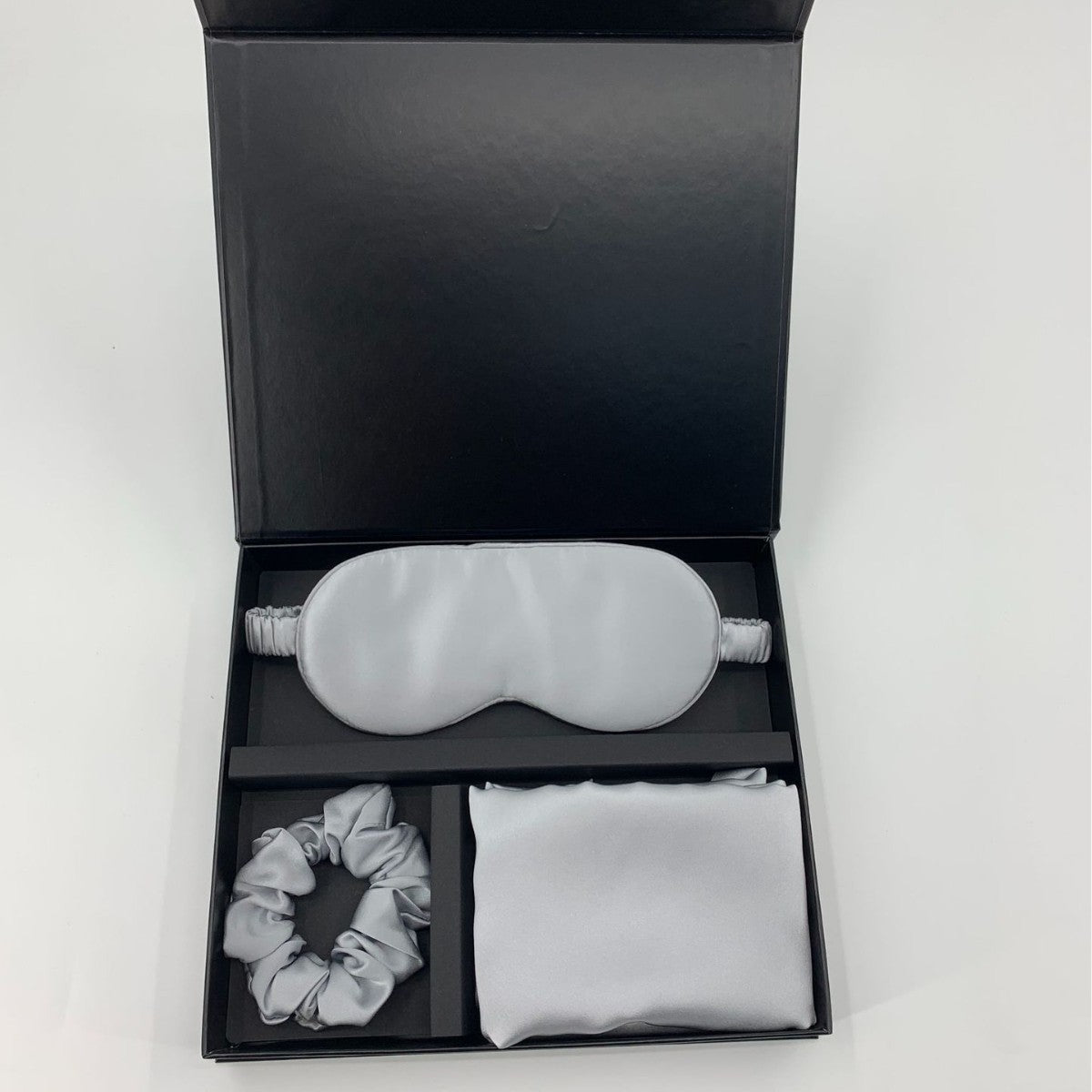Luxury Mulberry Silk Gift Set – 3 or 4 Pieces, 19 Momme (SB67)