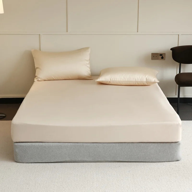100% Mulberry Silk Fitted Sheet with Elasticated Corners (SB13)