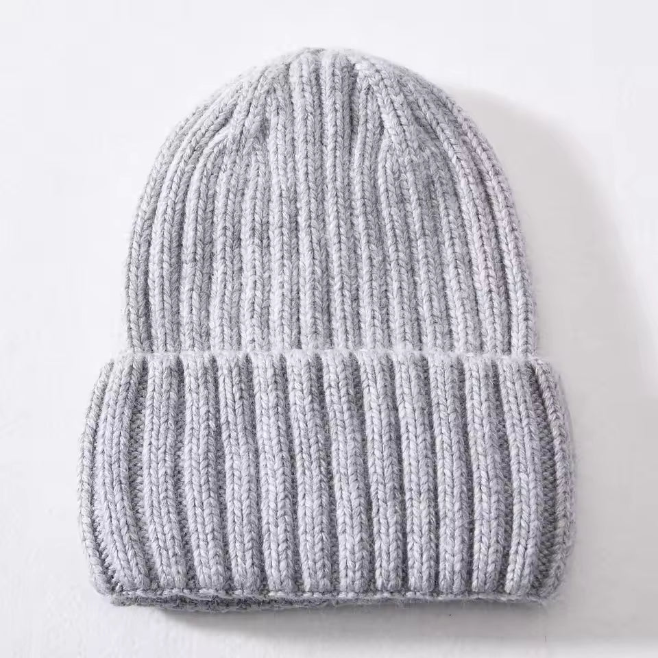Satin Lined Cashmere Beanie – Stay Warm Without Damaging Your Hair (SB06)